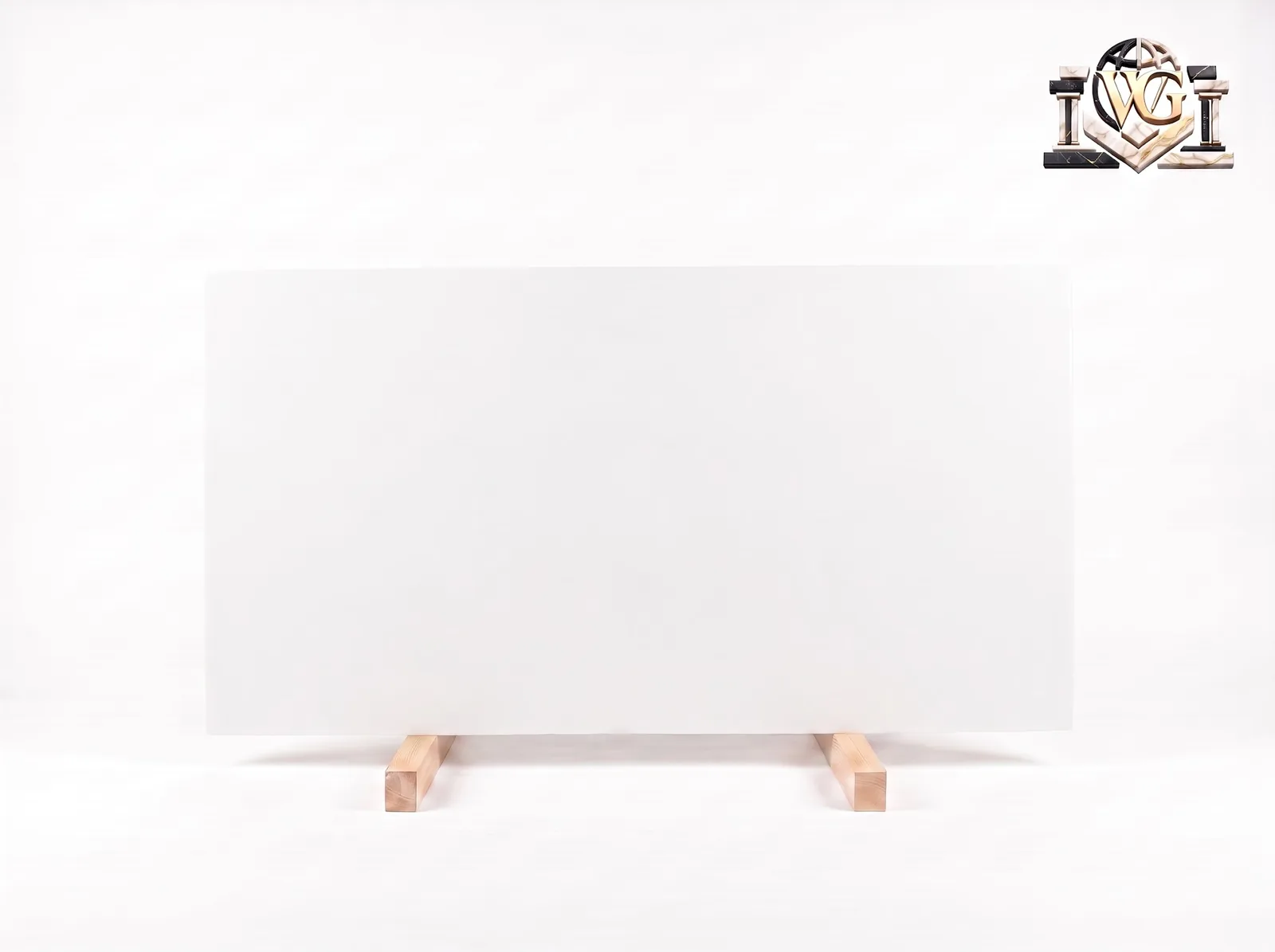 Super White — The full slab