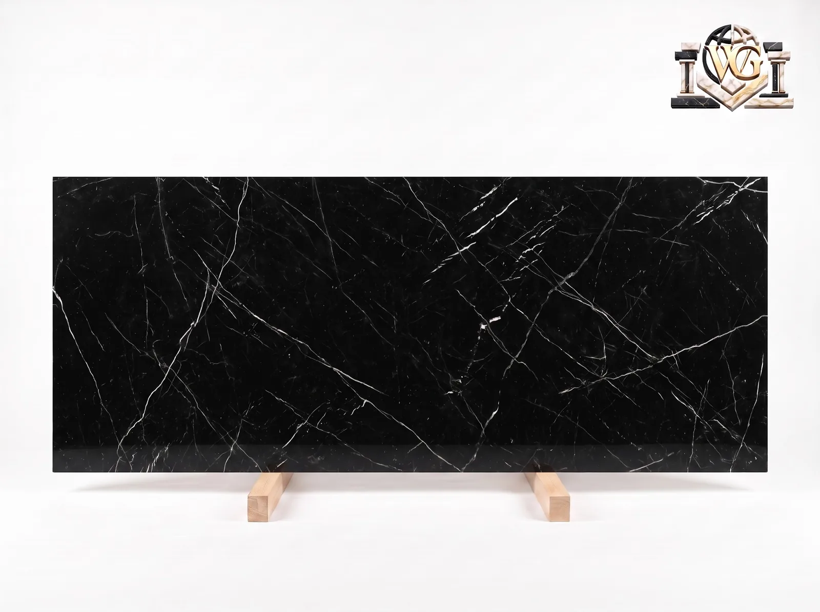 Tao Nero Marquinia — The full slab